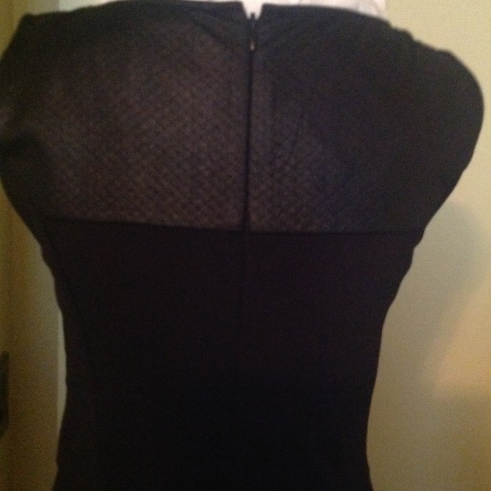 DKNY Sleeveless Dress, Size 4 - Picture 5 of 6